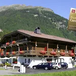 Garni Maria Theresia