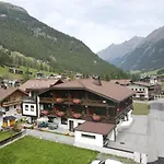 Garni Maria Theresia 3* Зёльден