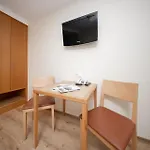 Garni Maria Theresia Hotel