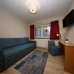 Garni Maria Theresia