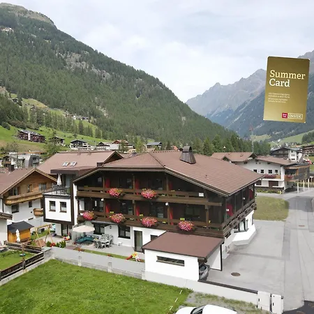 Hotel Garni Maria Theresia 3*