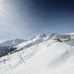 Garni Maria Theresia - Official Oetztal Summer Card Partner Otel Sölden