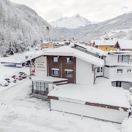 Garni Maria Theresia - Official Oetztal Summer Card Partner ホテル 3*