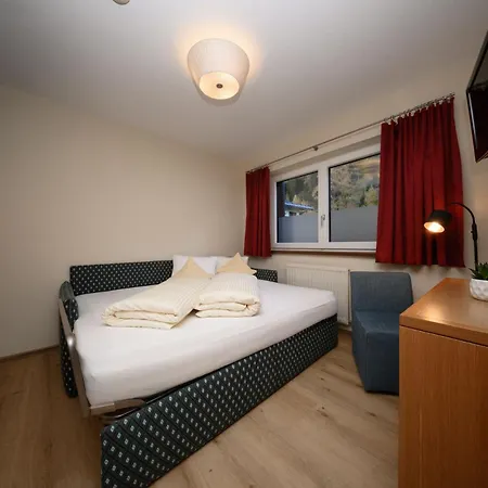 Garni Maria Theresia Зёльден