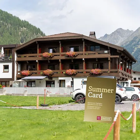 ホテル Garni Maria Theresia - Official Oetztal Summer Card Partner ゼルデン