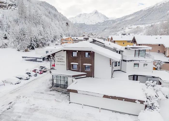 Garni Maria Theresia מלון 3*