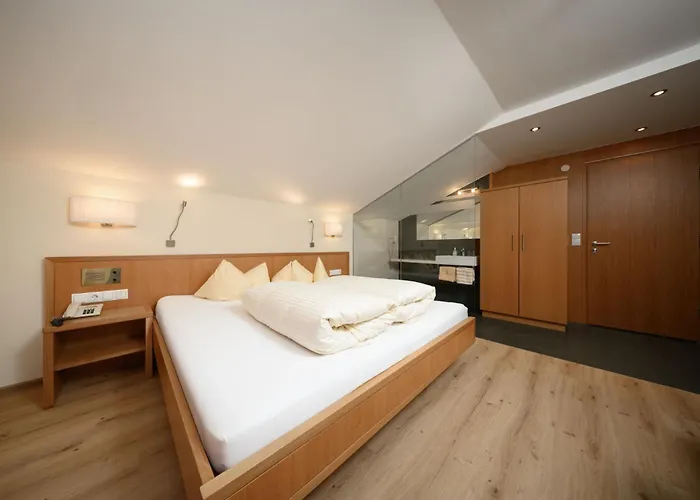 Hotel Garni Maria Theresia Solden