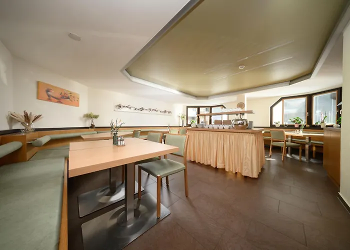 Garni Maria Theresia 3*