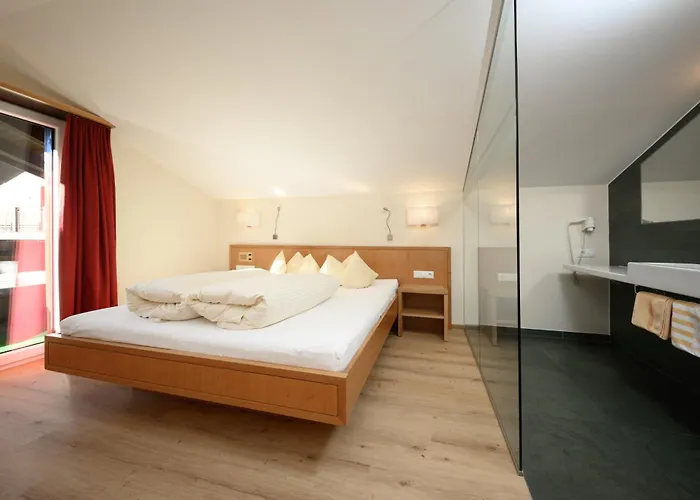 Garni Maria Theresia 3*