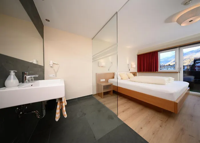 Garni Maria Theresia מלון