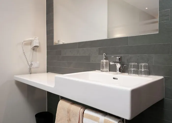 Отель Garni Maria Theresia